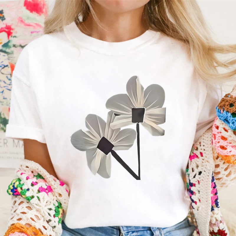 Floral Design Unisex Classic T-shirt