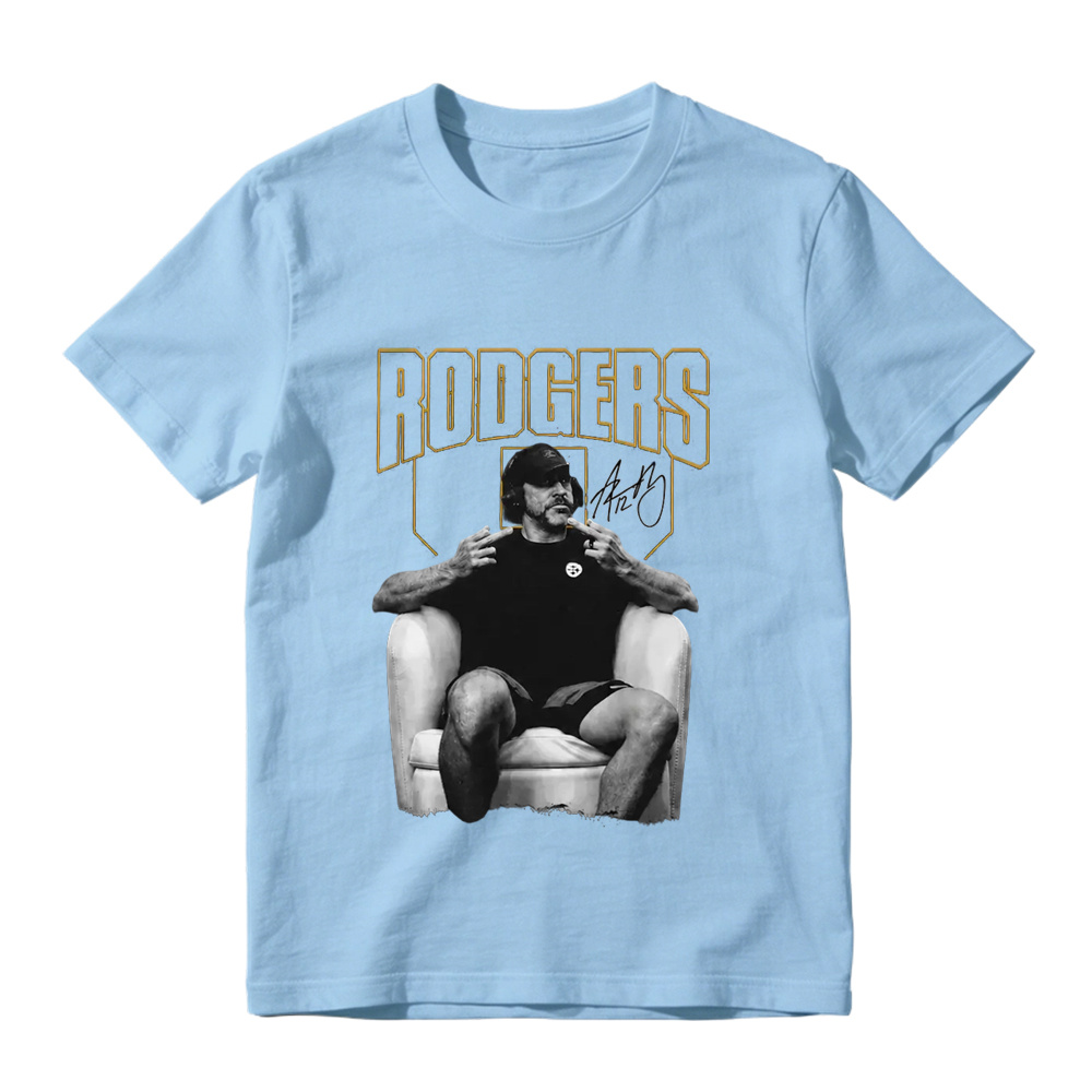 Aaron Rodgers Double Finger Chair Meme T-Shirt