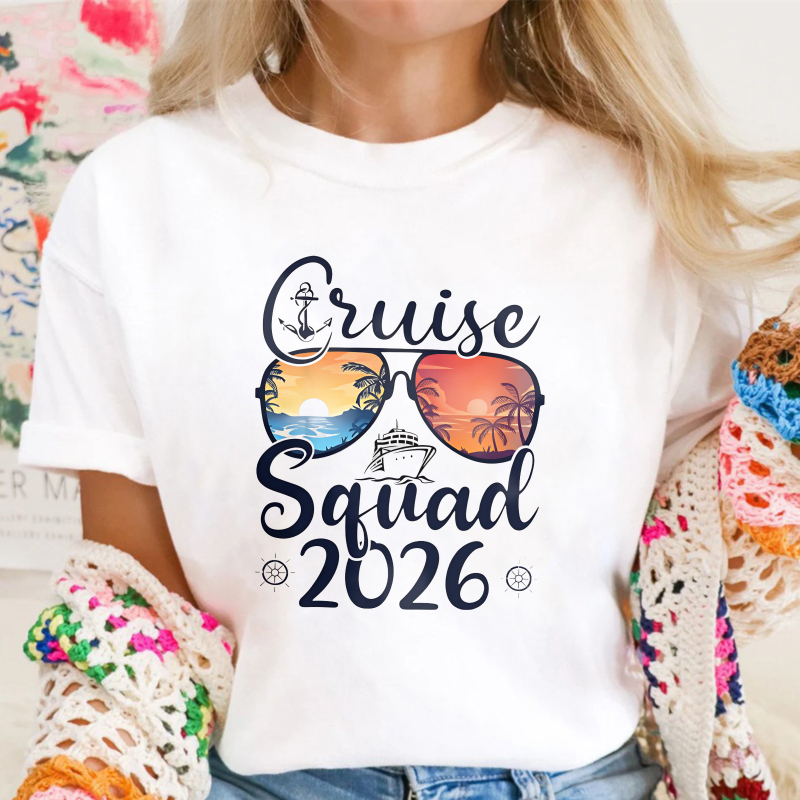Cruise Squad 2026 Sunglasses And Ship Design Unisex Classic T-shirt