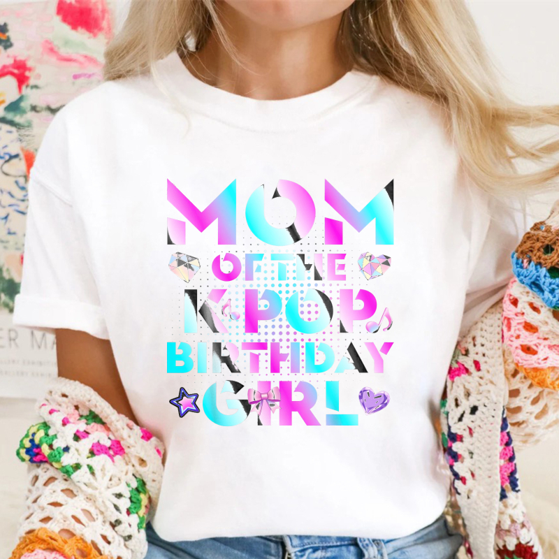 Mom Of The K Pop Birthday Girl Unisex Classic T-shirt
