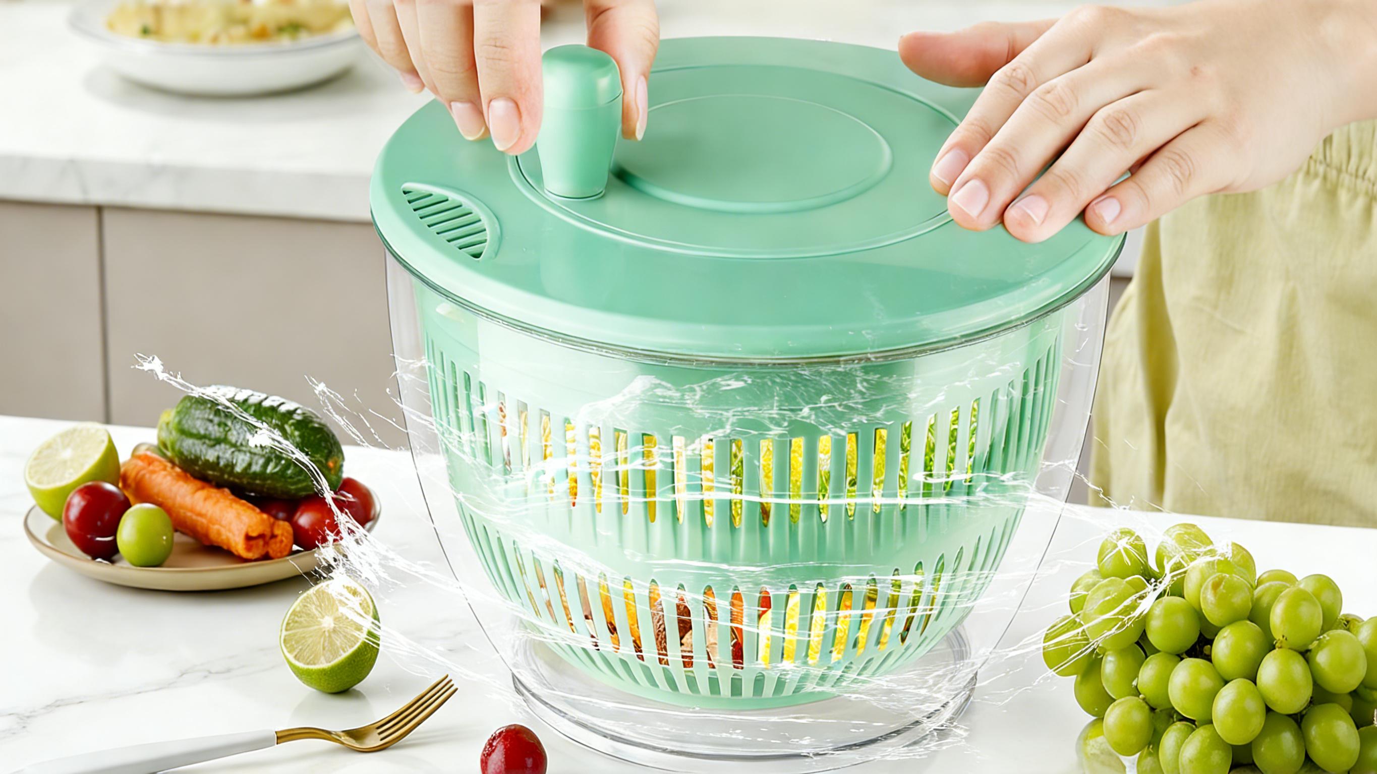UFORU Salad Spinner Large, 3 IN 1 Vegetable and Fruit Washing Bowl with Strainer, Lettuce Spinner with 5 Blades Slicer, Egg Yolk Strainer, Salad Bowl for Efficient Salad Preparation, 5.3 Qt Kitchen Gadgets Set#SummerWins#DFYD