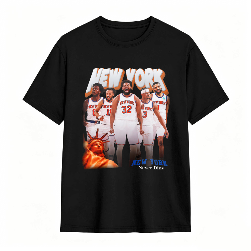 New York Knicks Basketball Team With Statue Of Liberty T-shirt