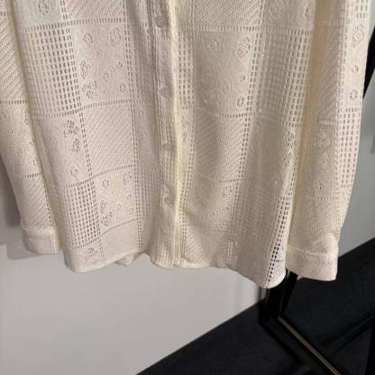 CC Hollow-out knitted shirt in black and white