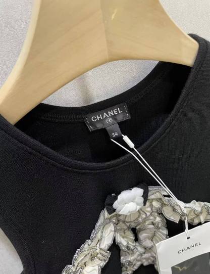 CC 2026SS Black and white 2-color handmade workshop series camellia vest
