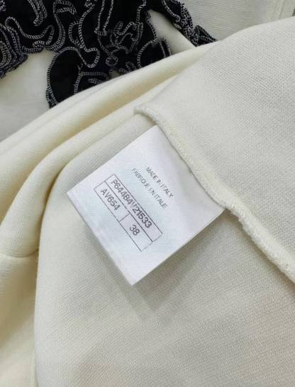 CC 2026SS Black and white 2-color handmade workshop series camellia vest