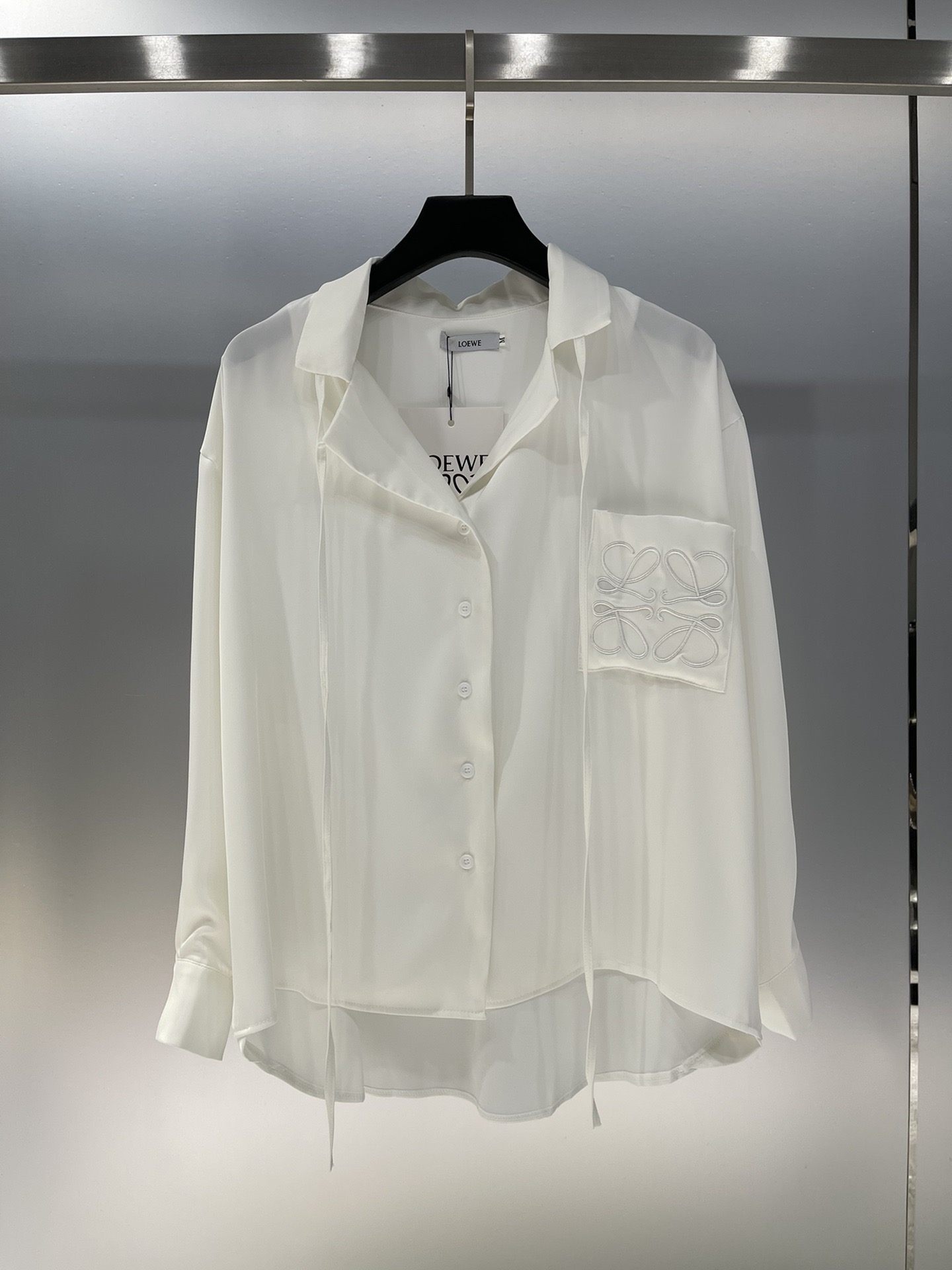 LEW Streamers shirt