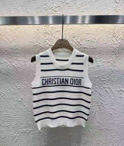 DD25SS Vest Striped Knit