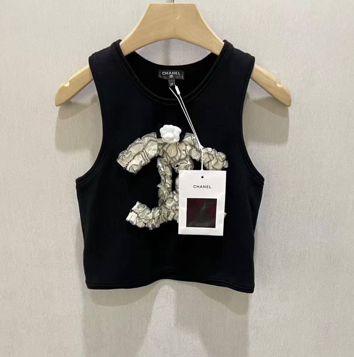 CC 2026SS Black and white 2-color handmade workshop series camellia vest