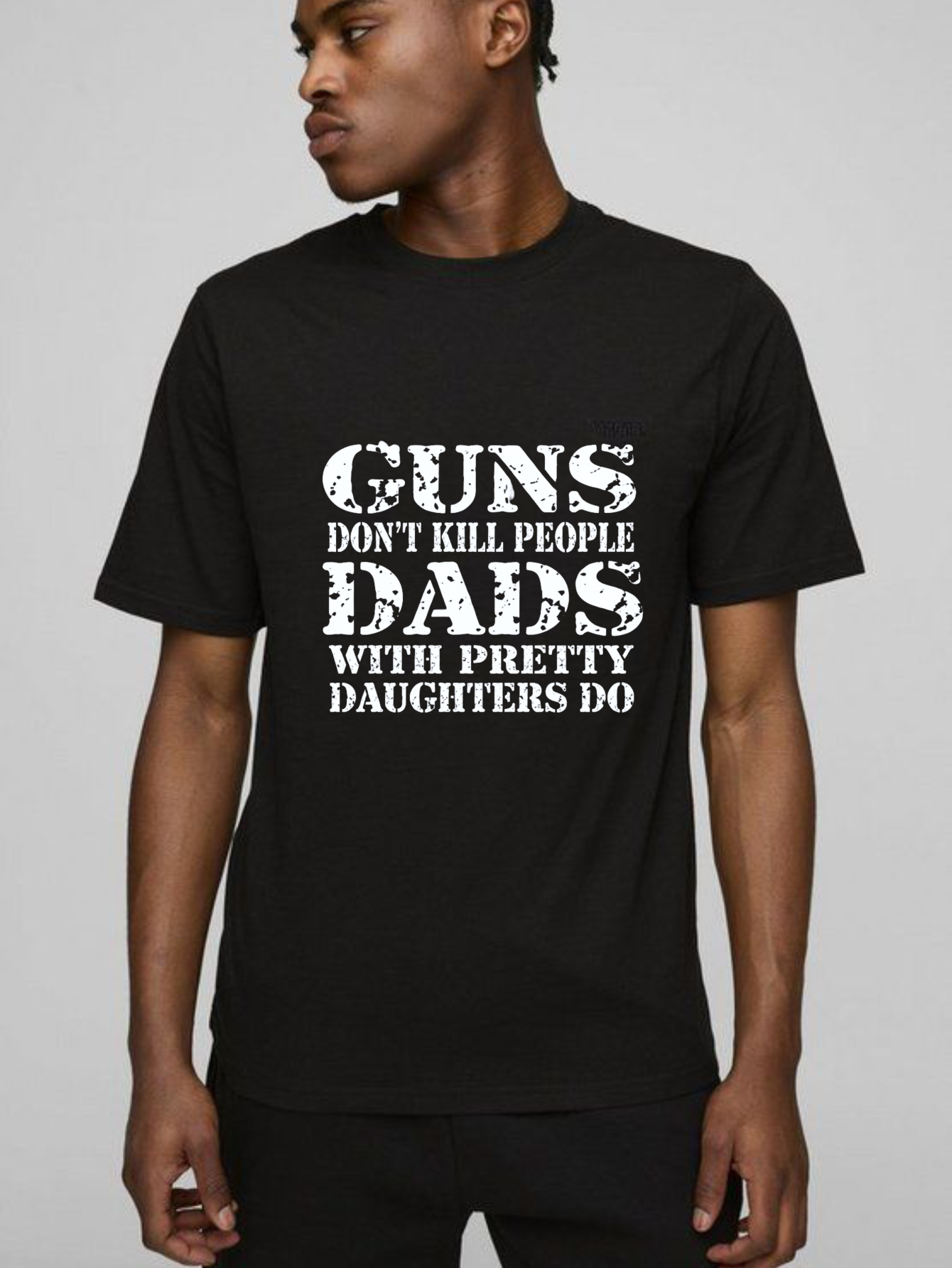 Teecurent Guns Dont Kill People Dads With Pretty Daughters Do Pure Cotton Short Sleeve T Shirt-TeeCurent