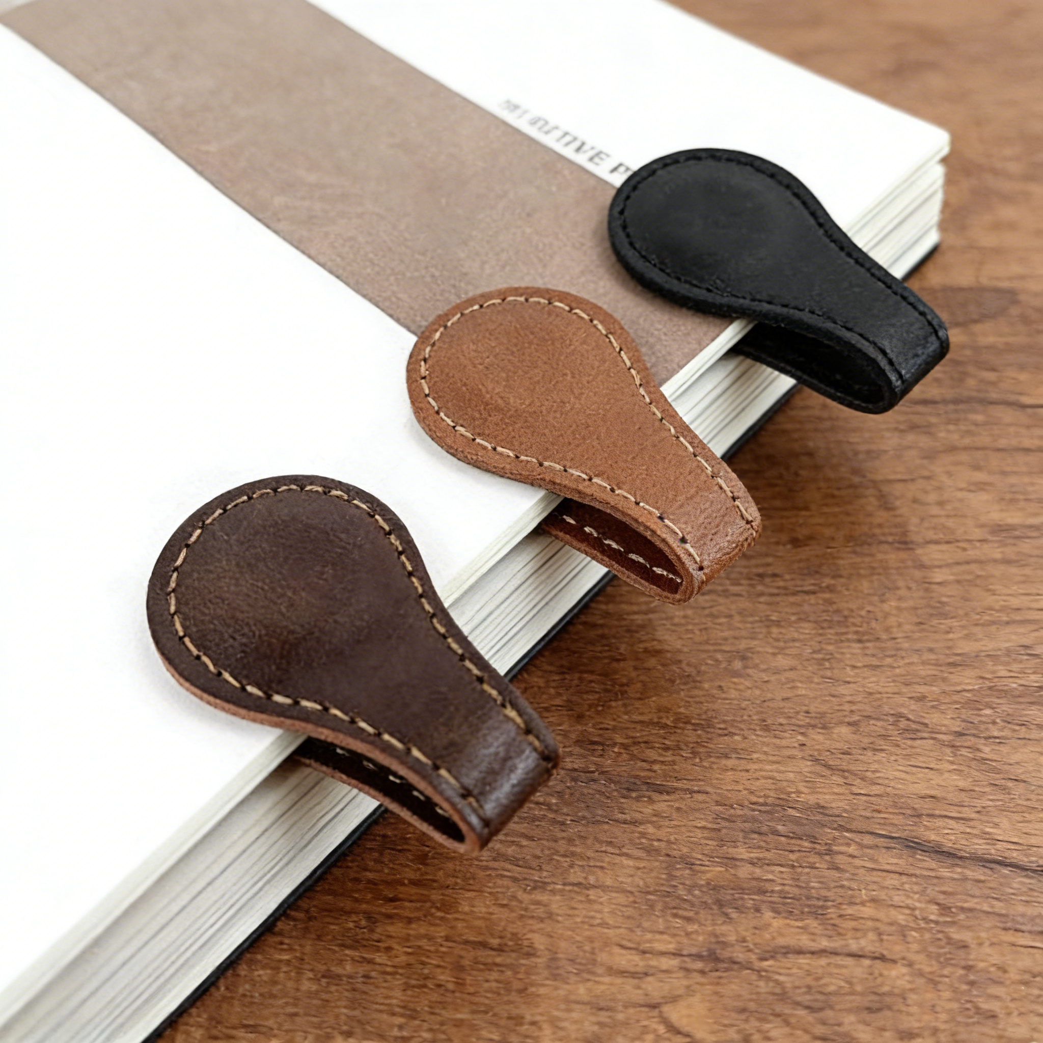 🔥🔥Only $4 Each — Vintage Magnetic Bookmarks That Make Reading Feel Aesthetic Again 📚✨