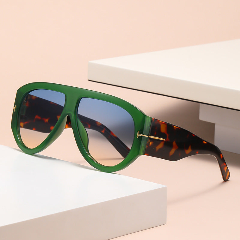 Oversized UV400 Aviator Sunglasses