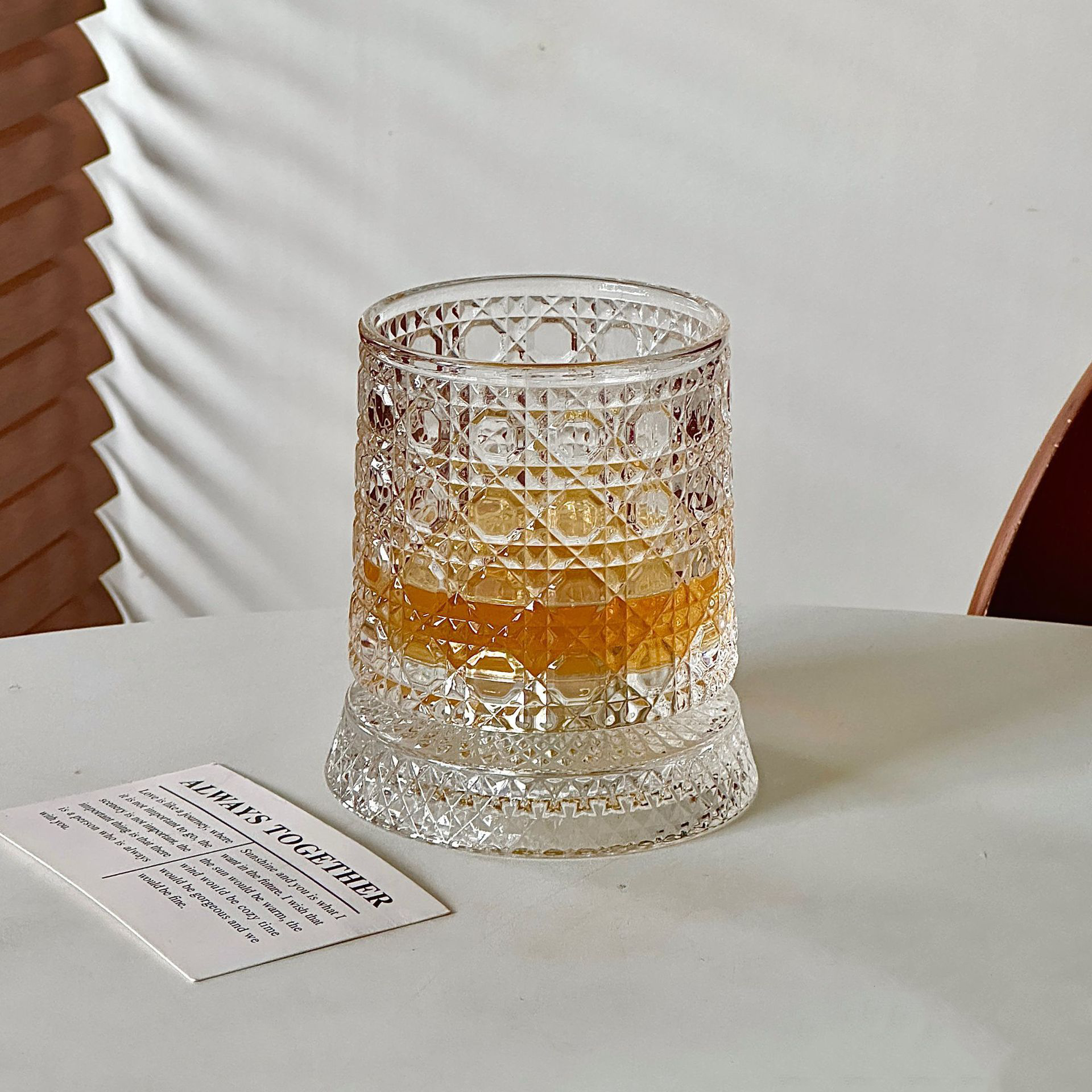 🔥2026 Hot Sell✨ The Whiskey Glass Everyone's Obsessed With 🥃 Spins Smoothly • Glows Beautifully • Perfect Gift