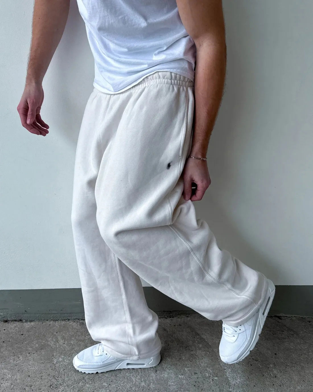 PL UNISEX BAGGY SWEATPANTS