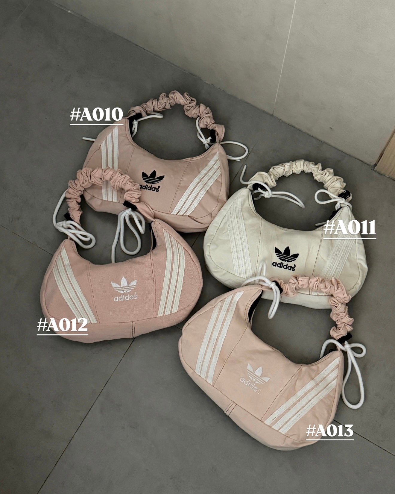 Ad Shoulder Bag 