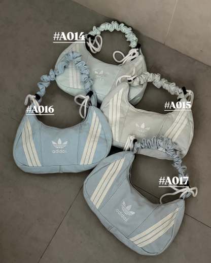 Ad Shoulder Bag 