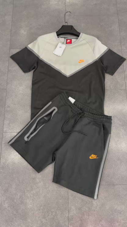 NK Tech Fleece Shorts Set