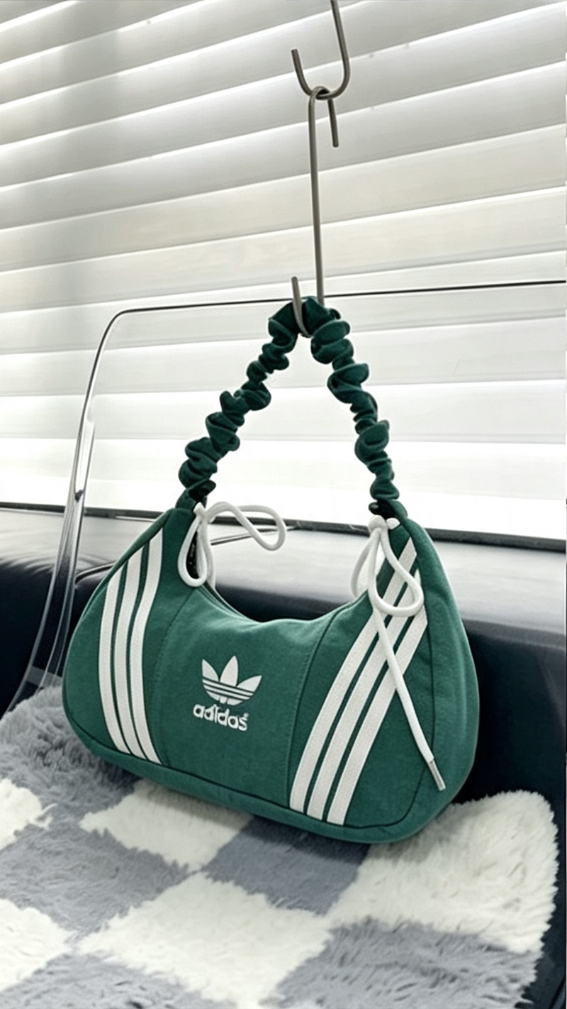 Ad Shoulder Bag