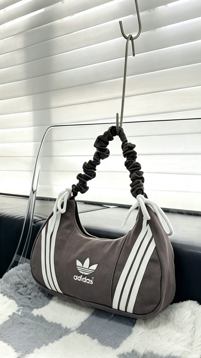 Ad Shoulder Bag