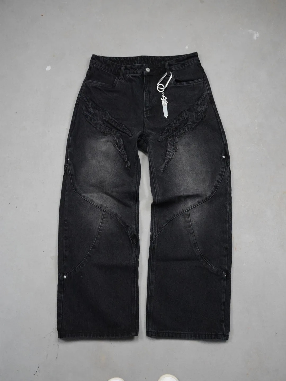 BERSERK ARMOR JEANS