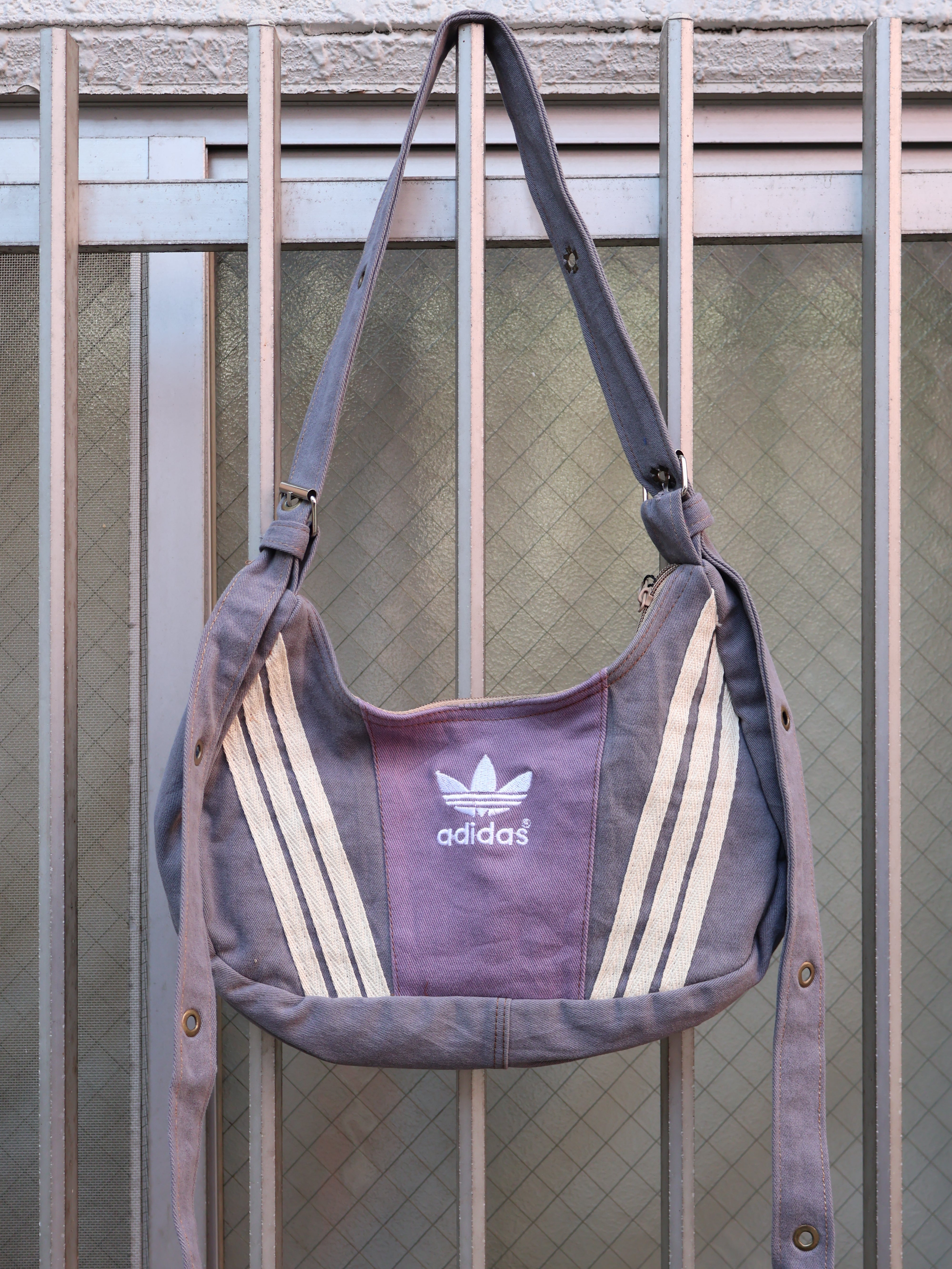 Ad Shoulder Bag