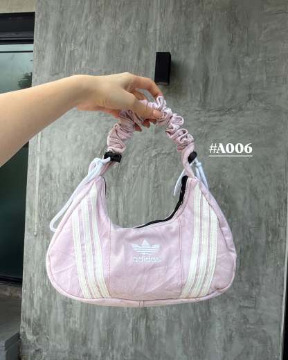 Ad Shoulder Bag 