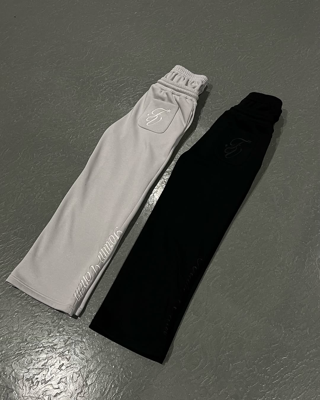 Double drawstring sweatpants
