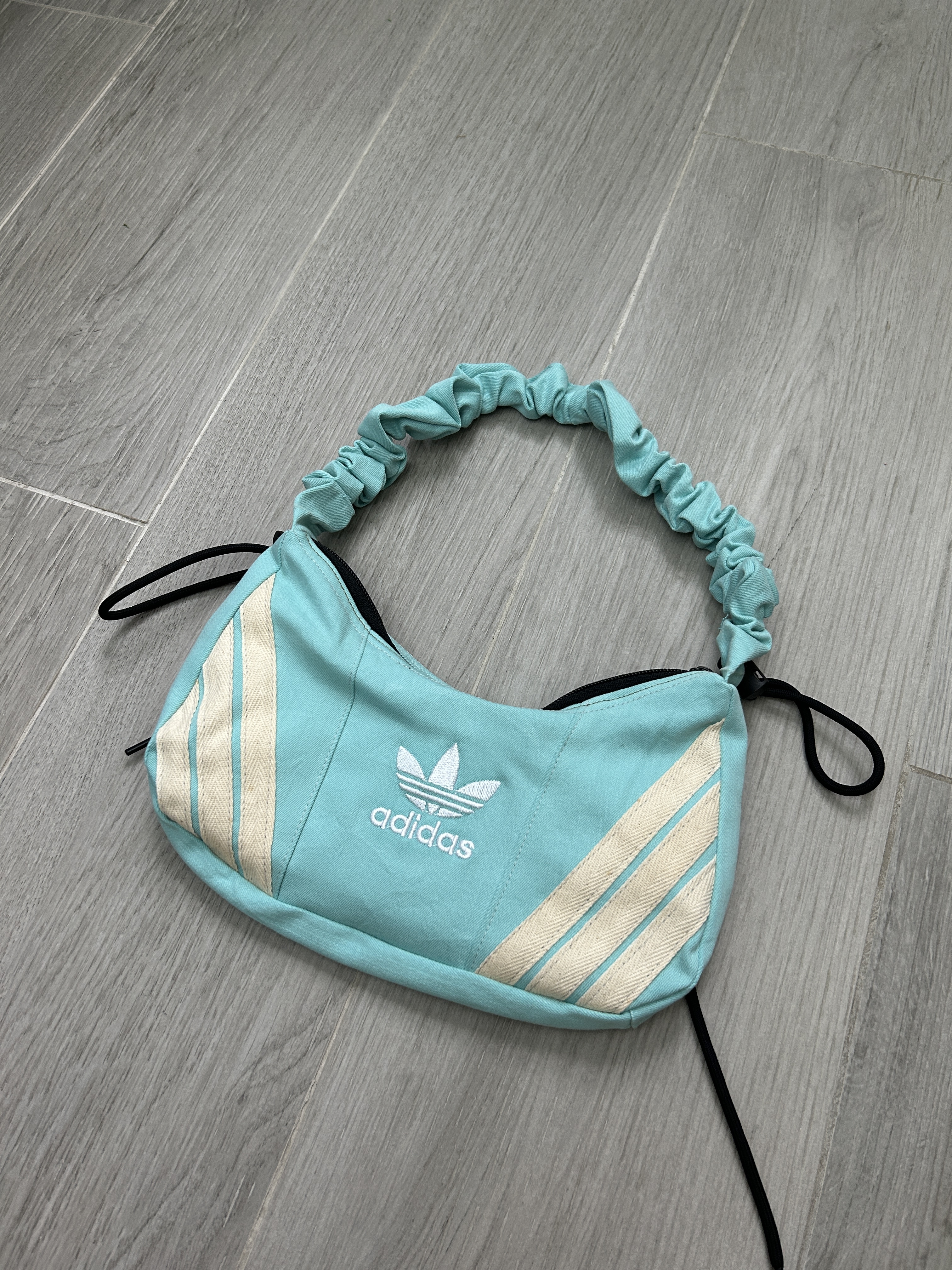 A的Shoulder Bag