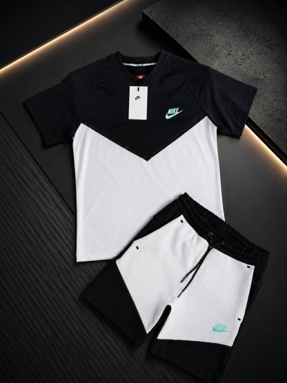 NK Tech Fleece Shorts Set