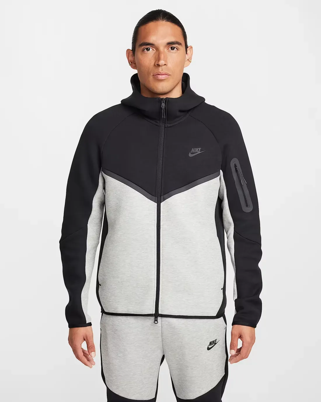 Nike Tech