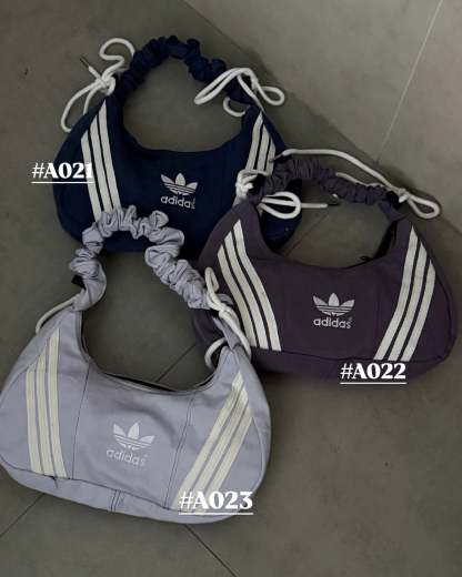 Ad Shoulder Bag 