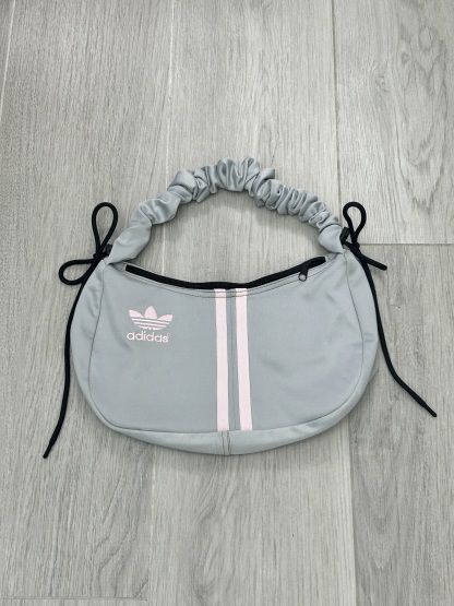 Ad Shoulder Bag