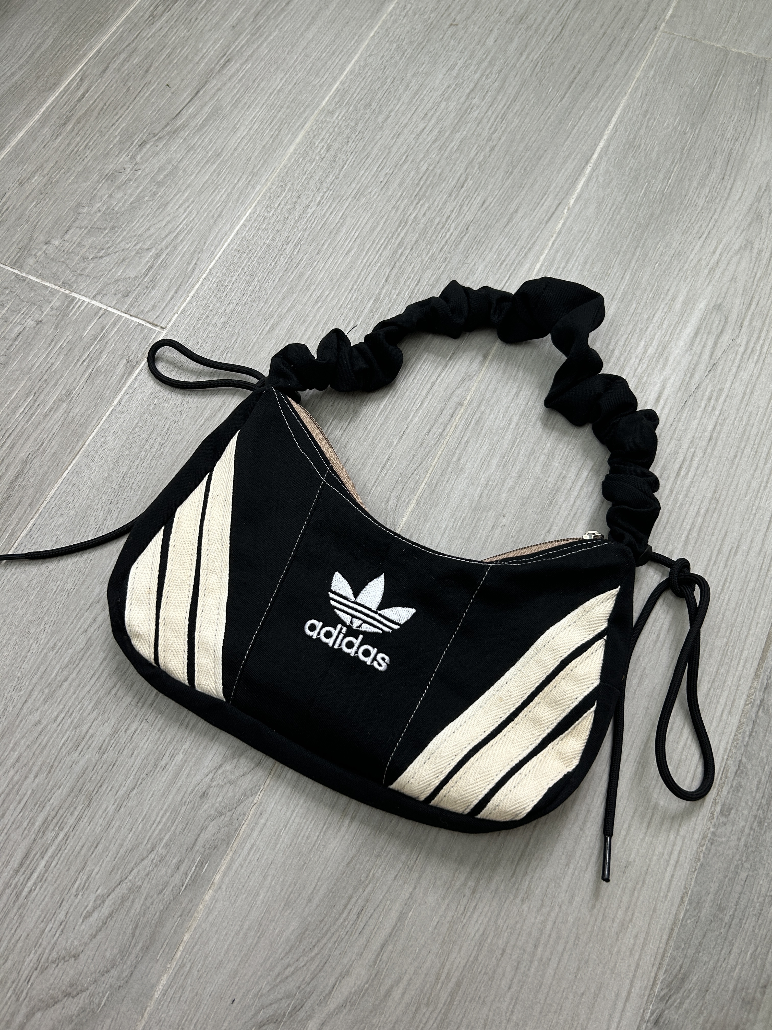 A的Shoulder Bag