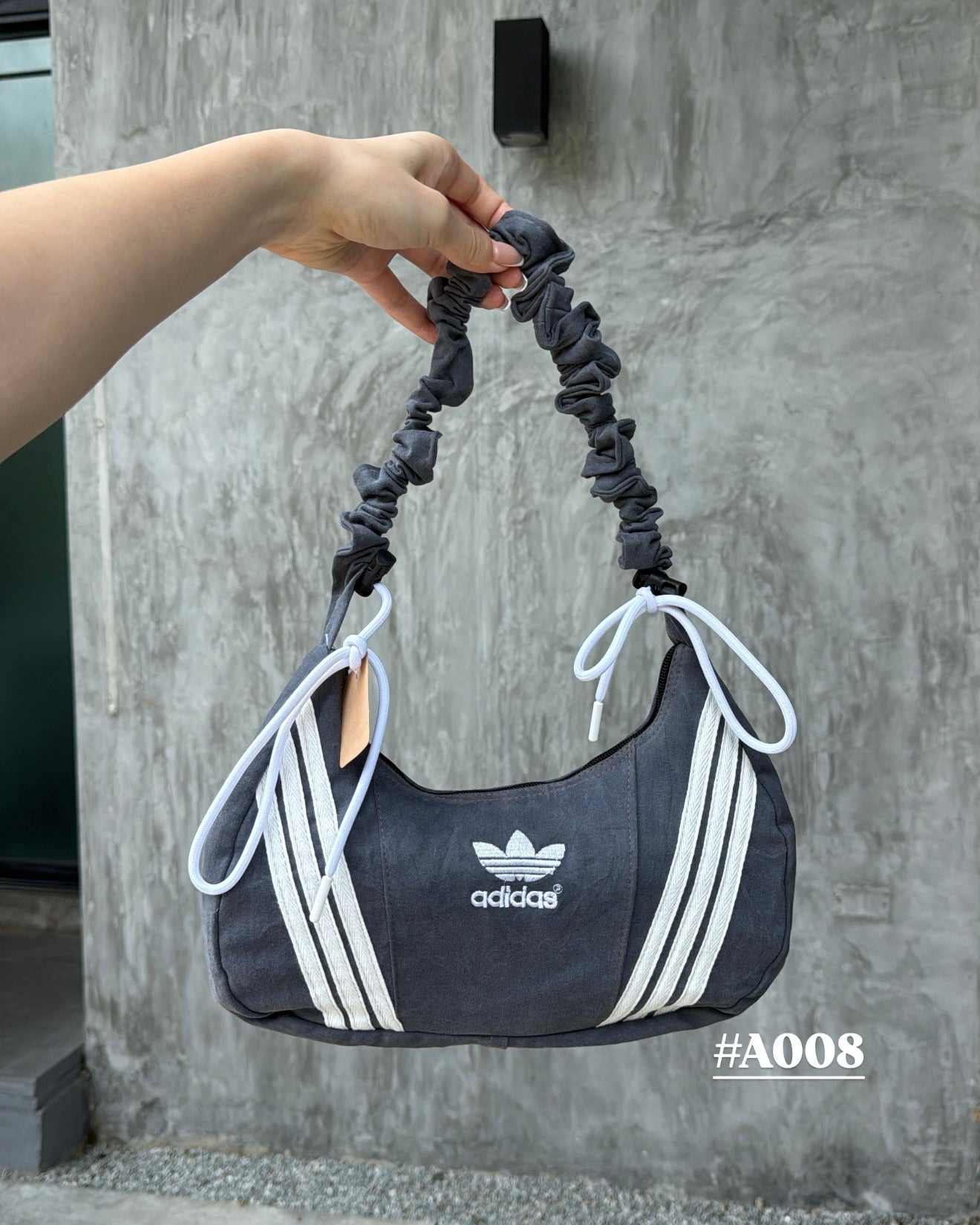 Ad Shoulder Bag 