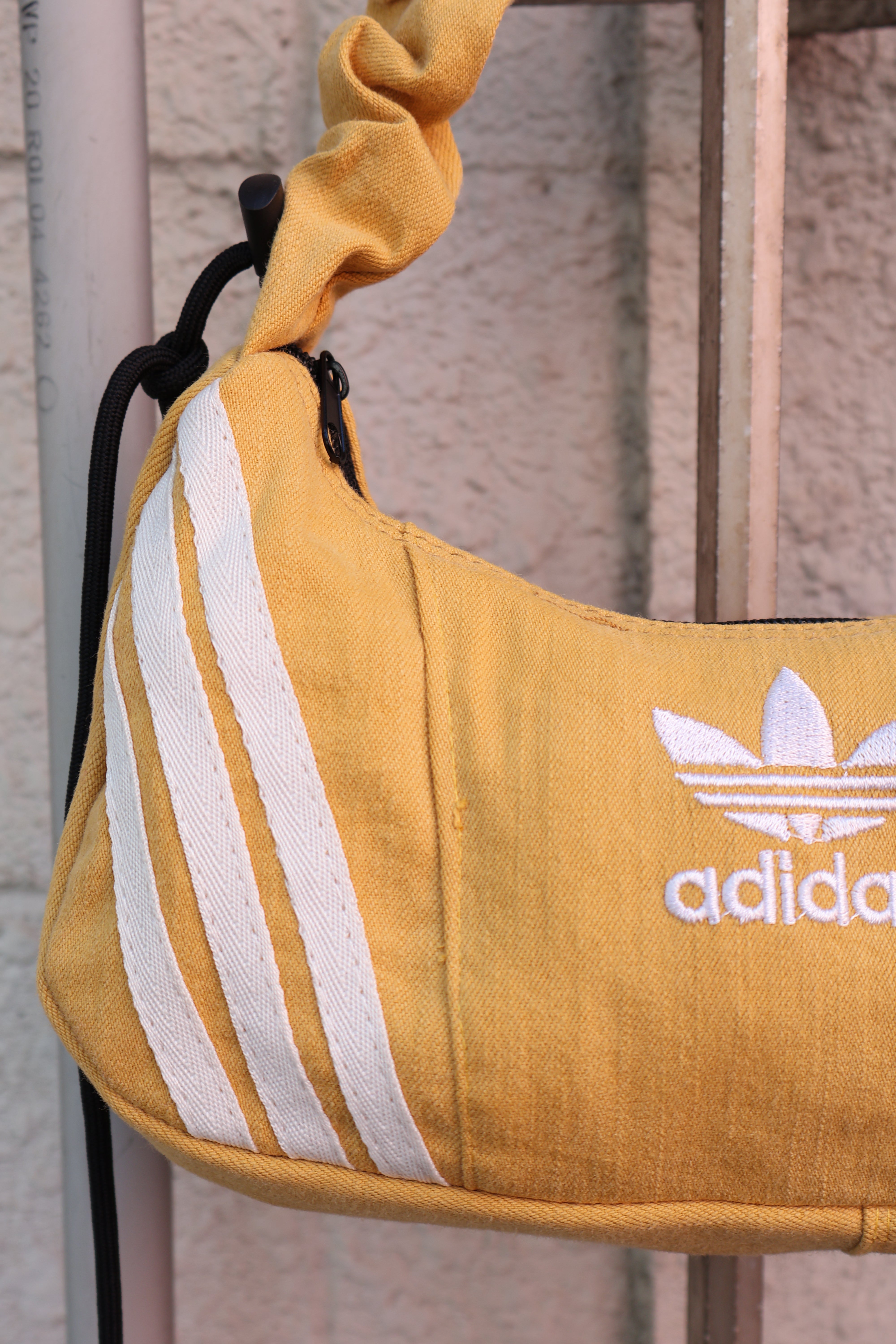 Ad Shoulder Bag 