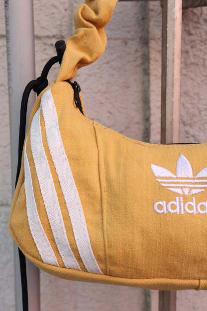 Ad Shoulder Bag 