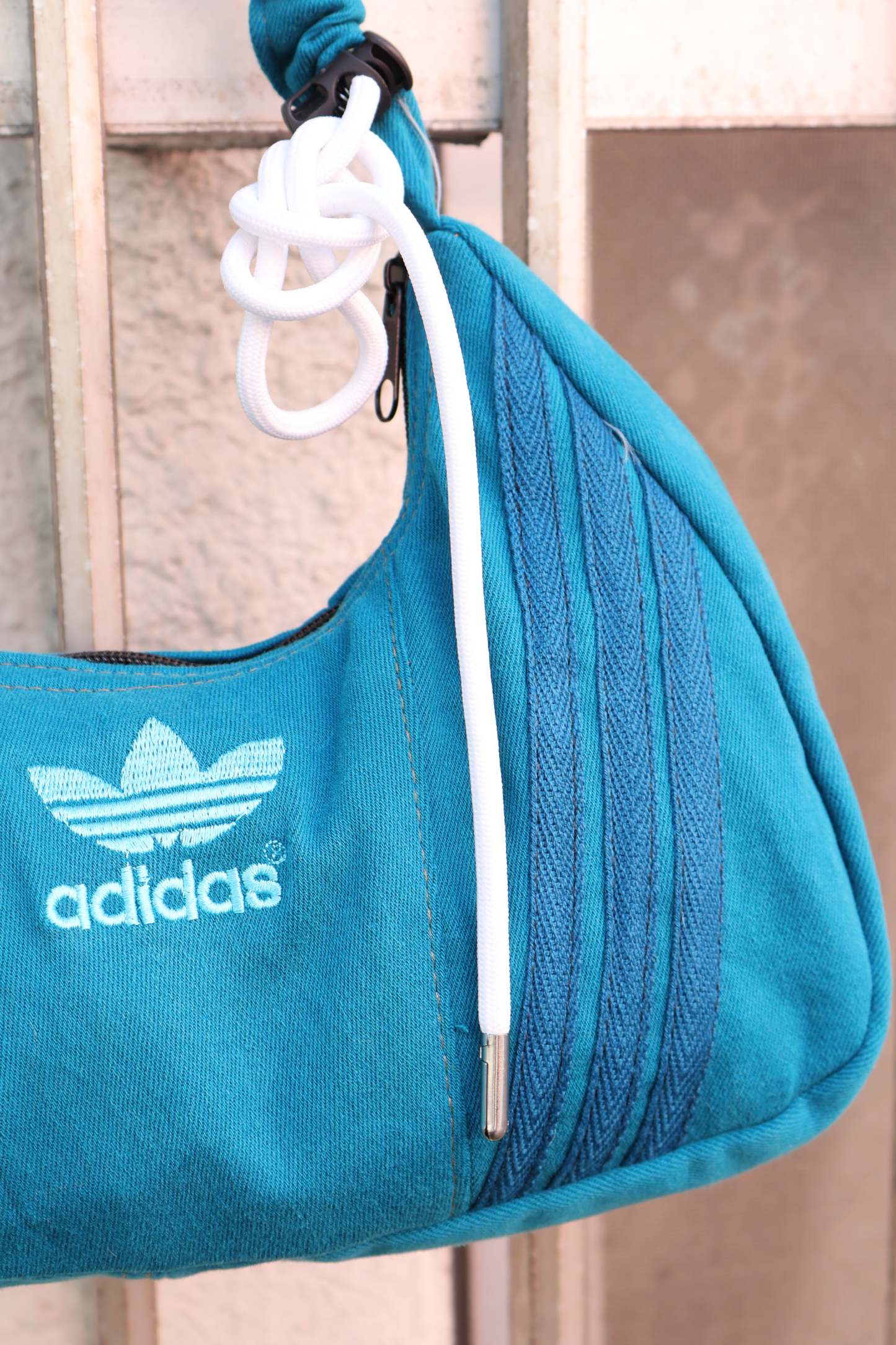 Ad Shoulder Bag 