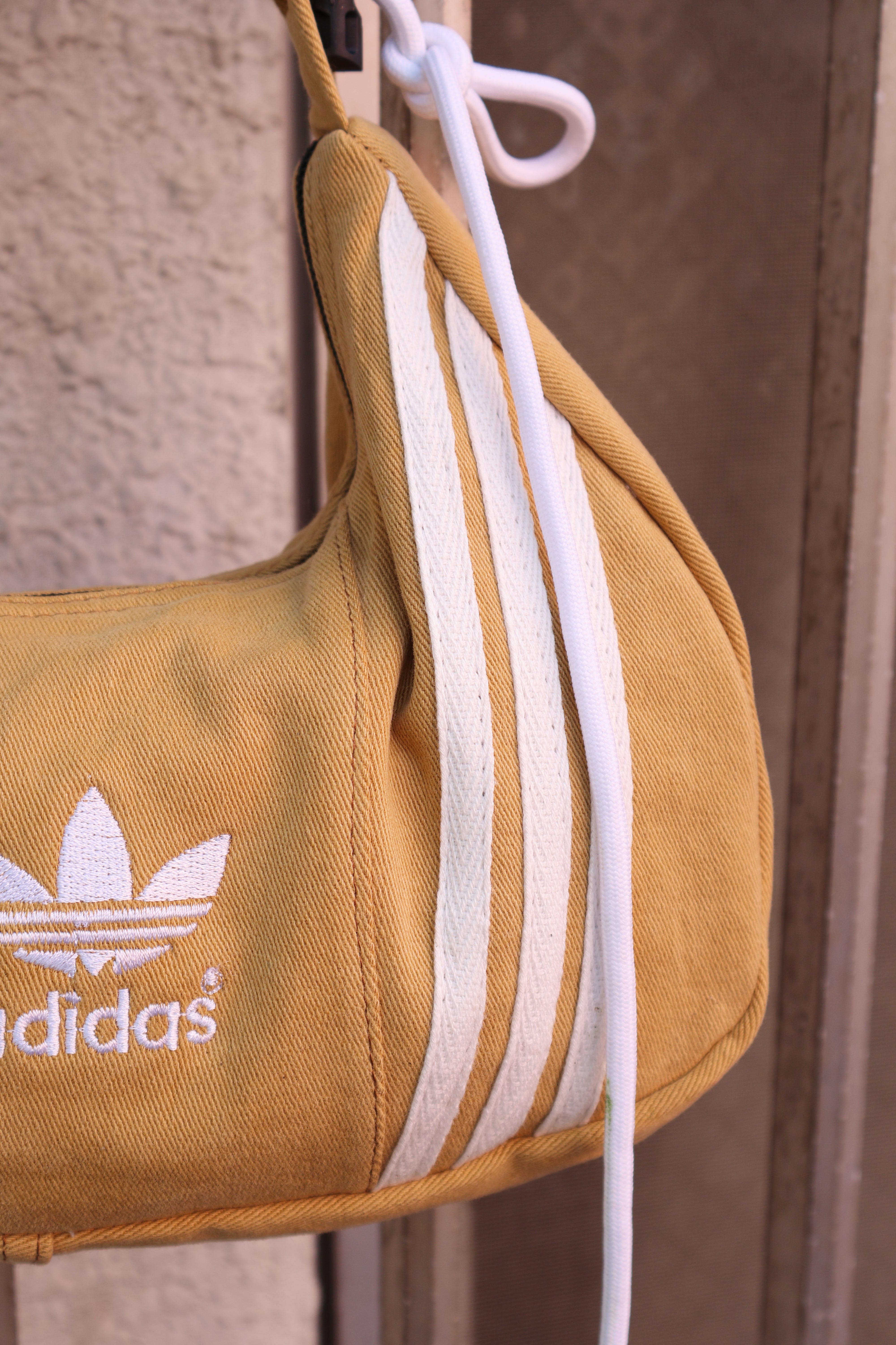 Ad Shoulder Bag 