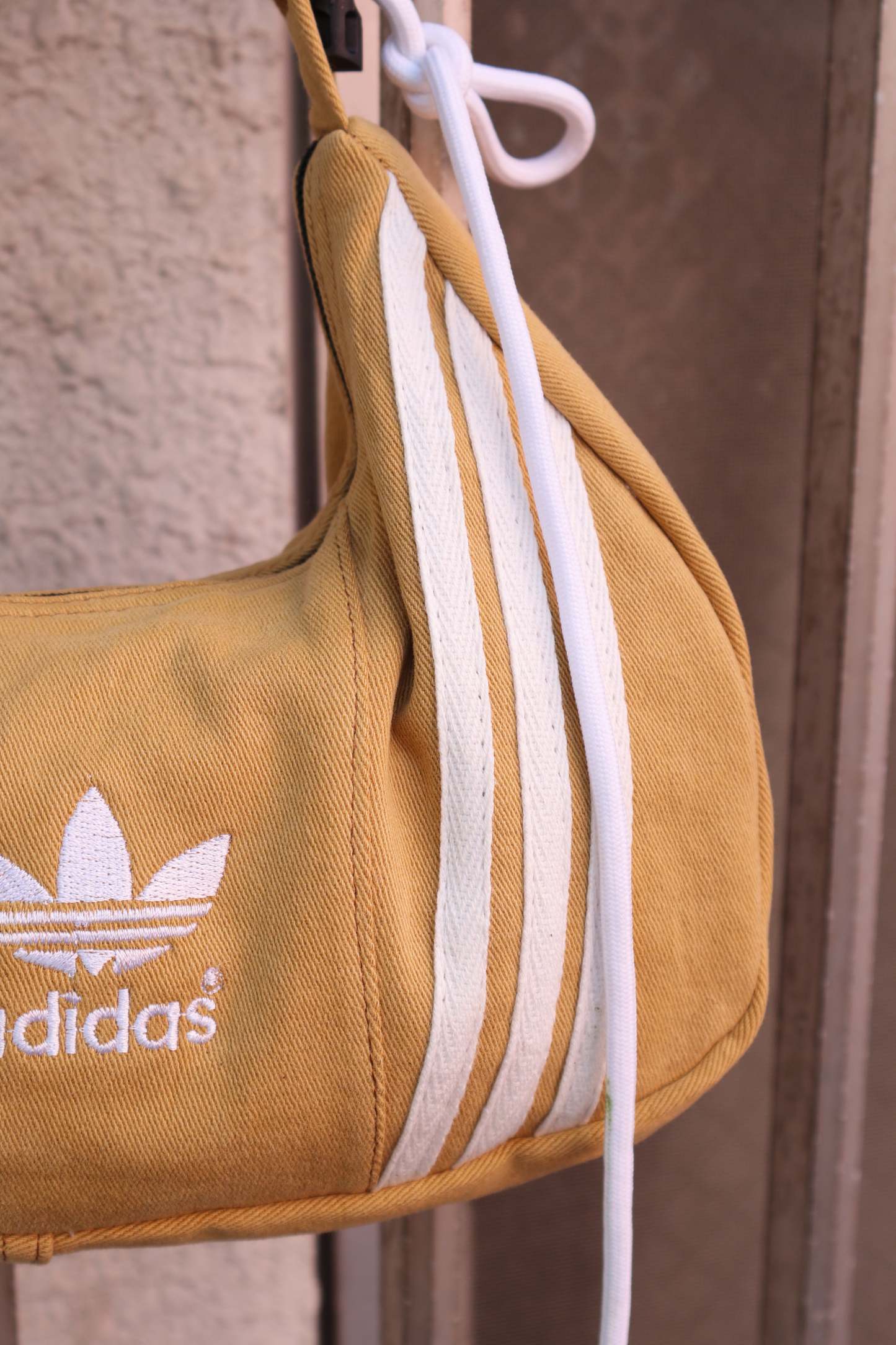 Ad Shoulder Bag 