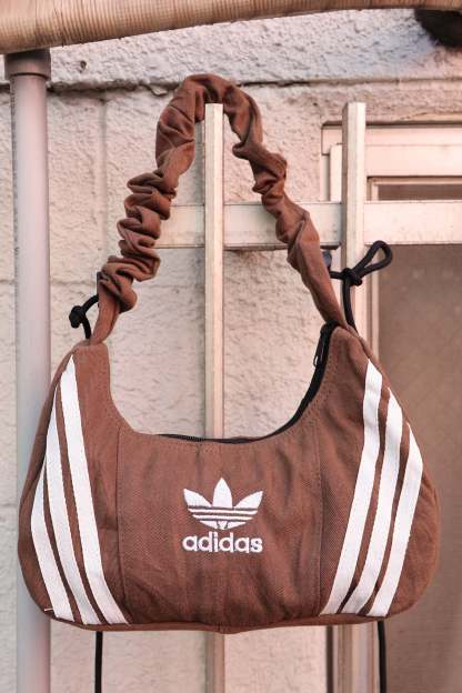 Ad Shoulder Bag 