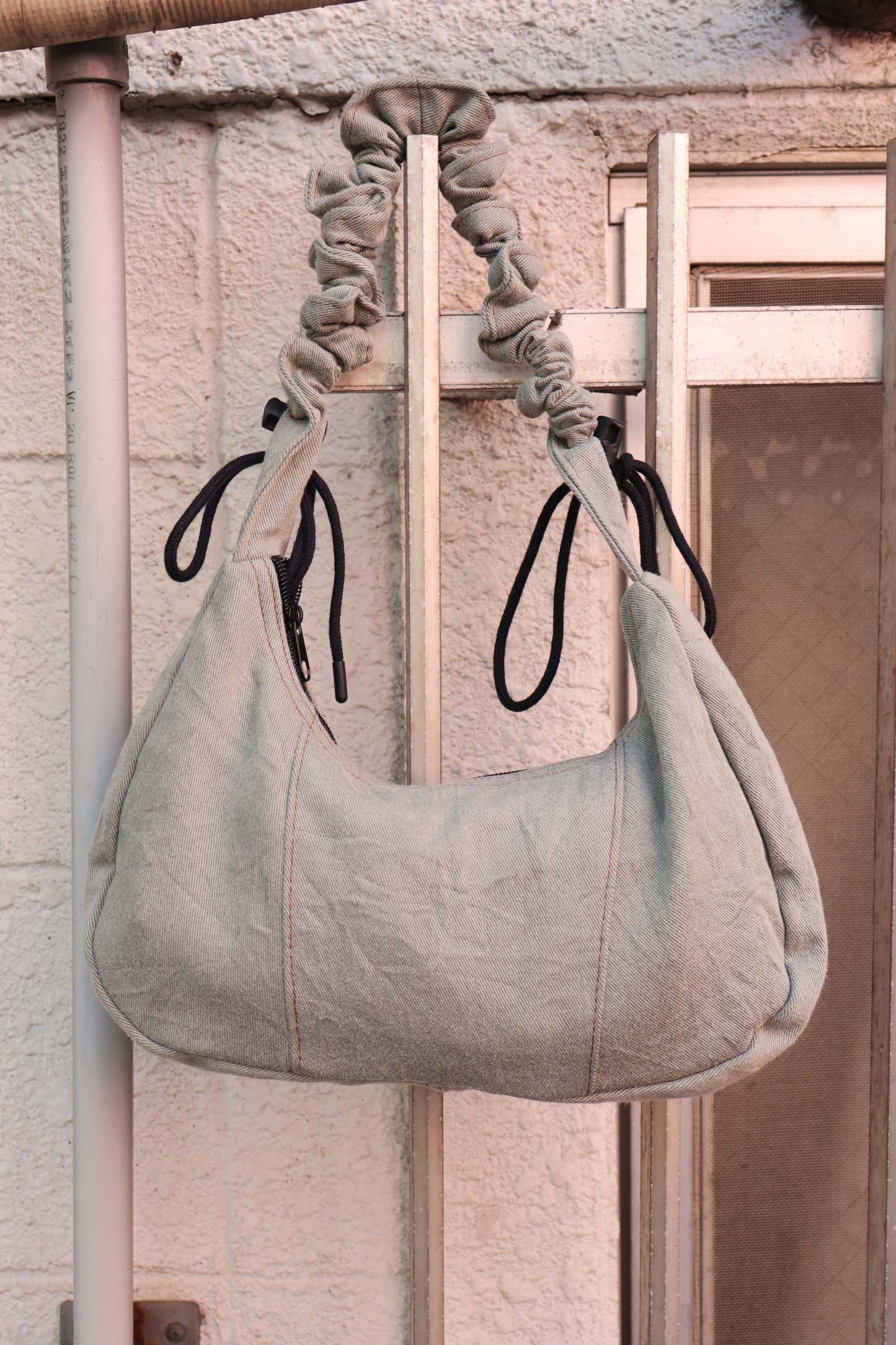 Nk Shoulder Bag