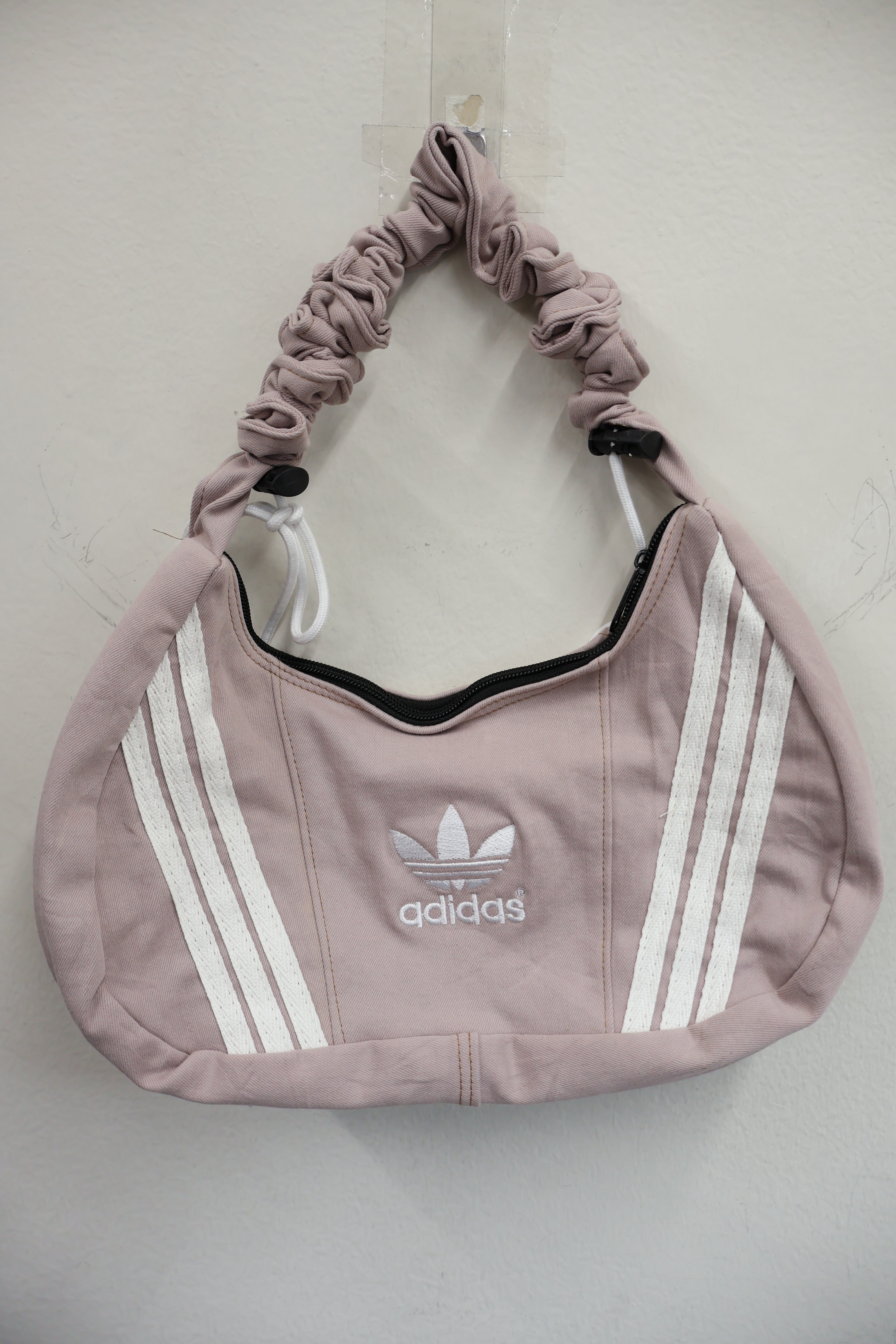 Ad Shoulder Bag