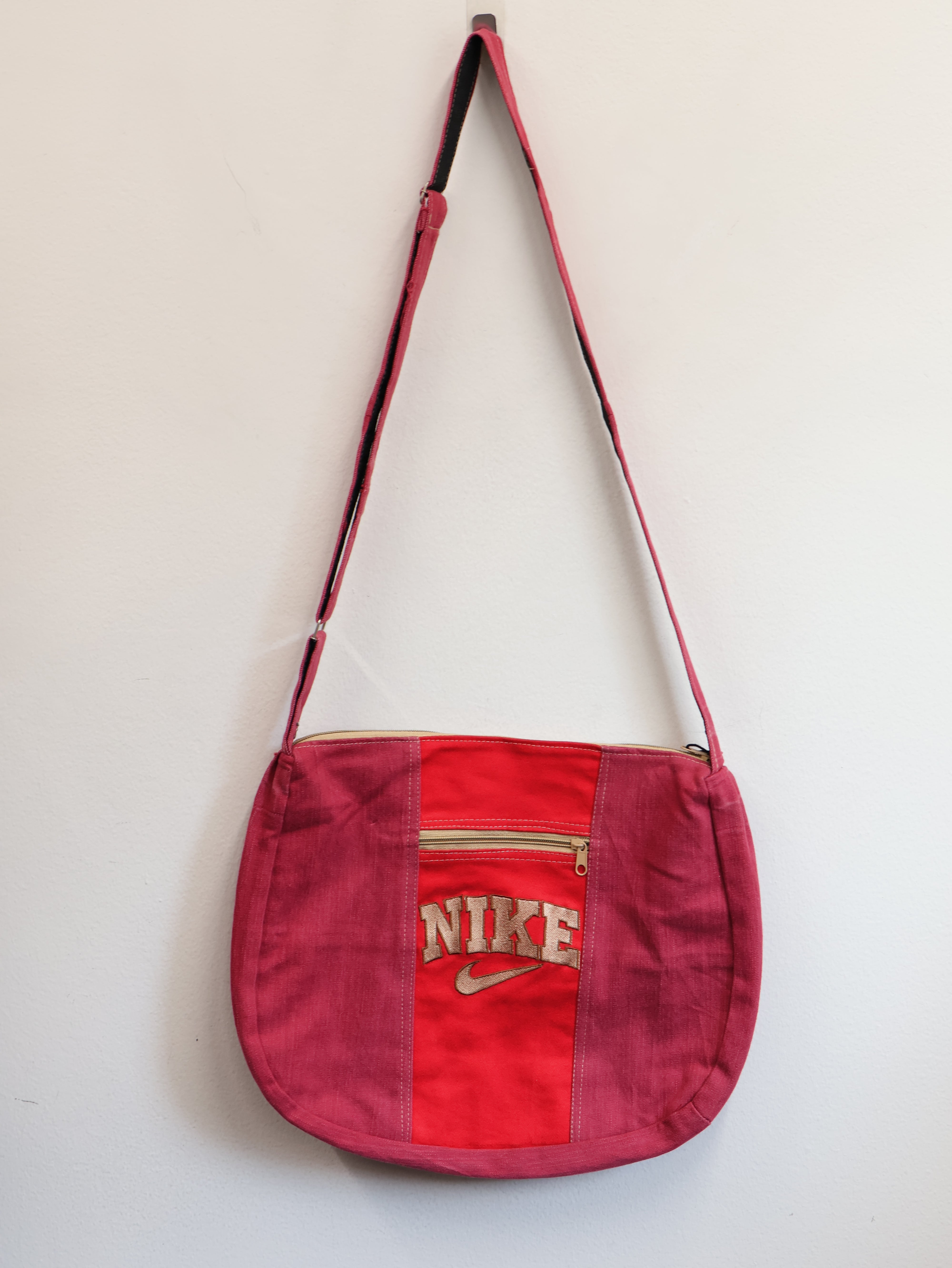 Nk Shoulder Bag