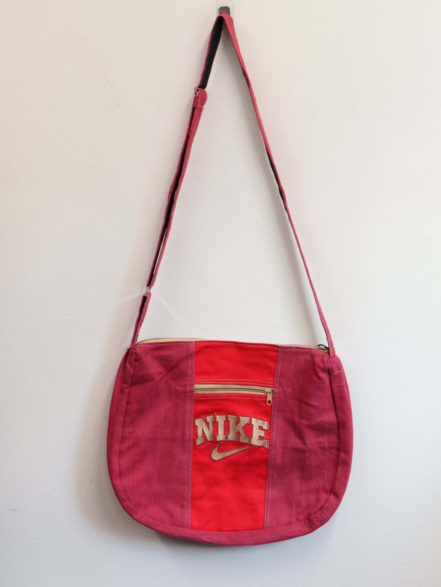 Nk Shoulder Bag