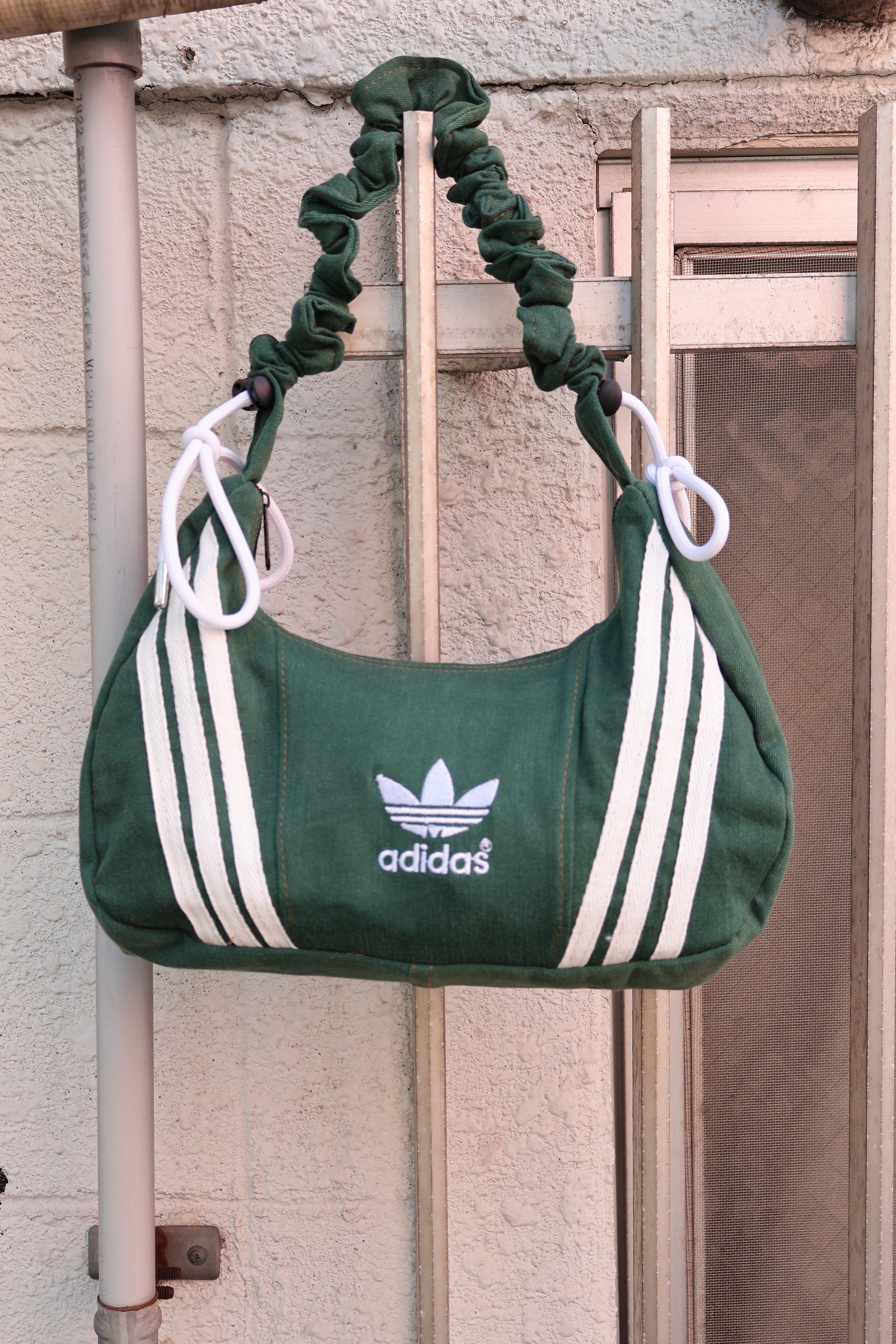 Ad Shoulder Bag
