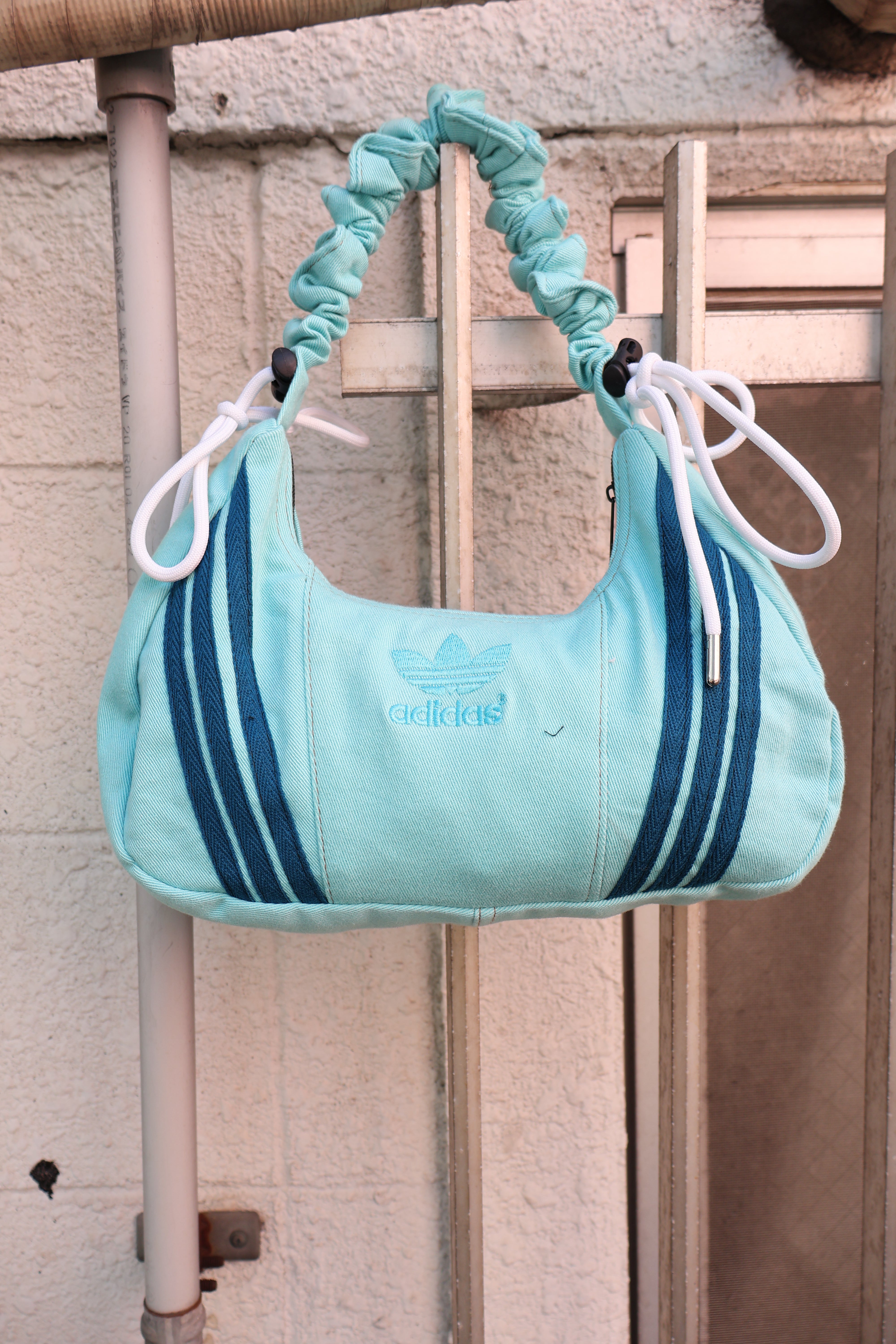 Ad Shoulder Bag 