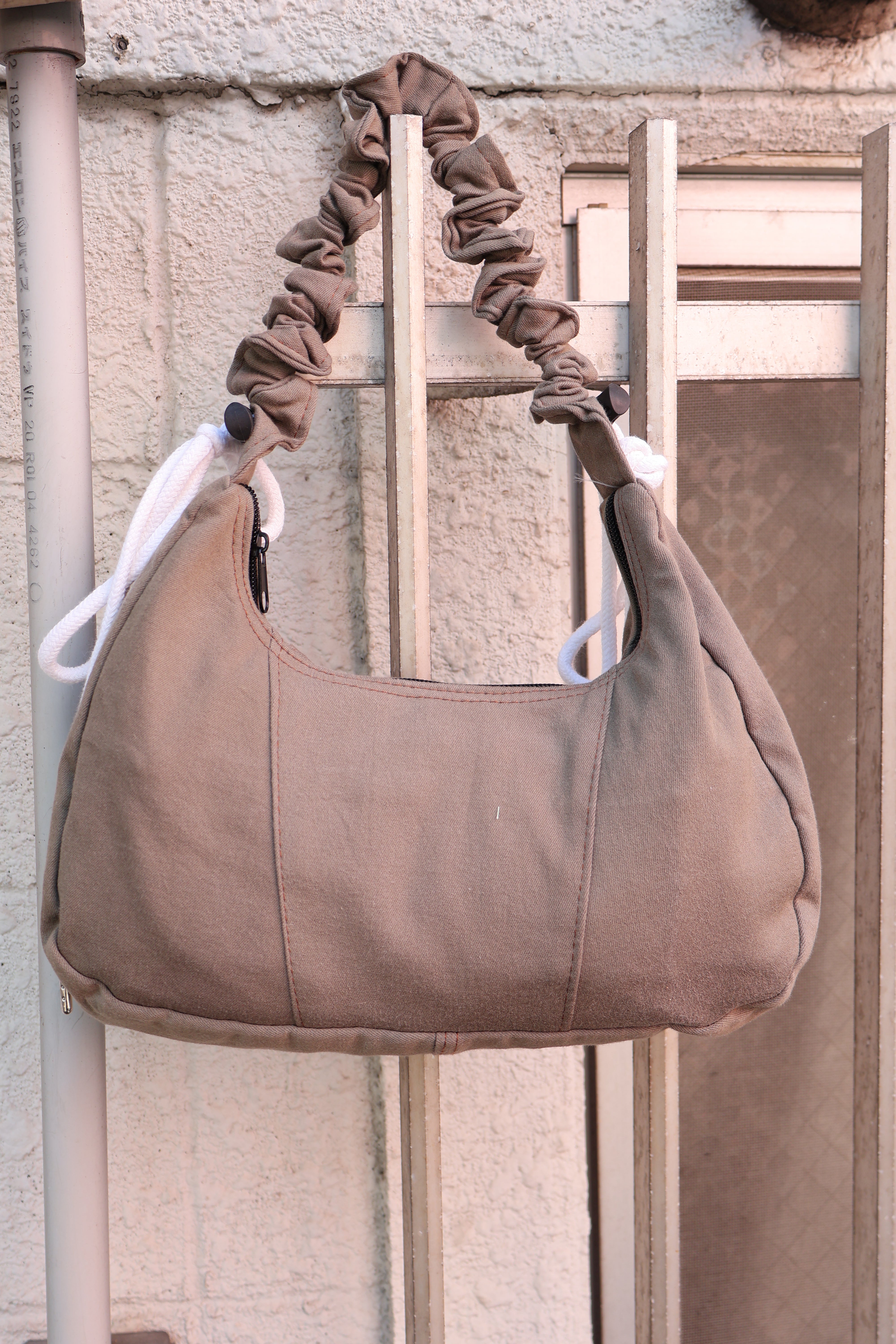 Ad Shoulder Bag 