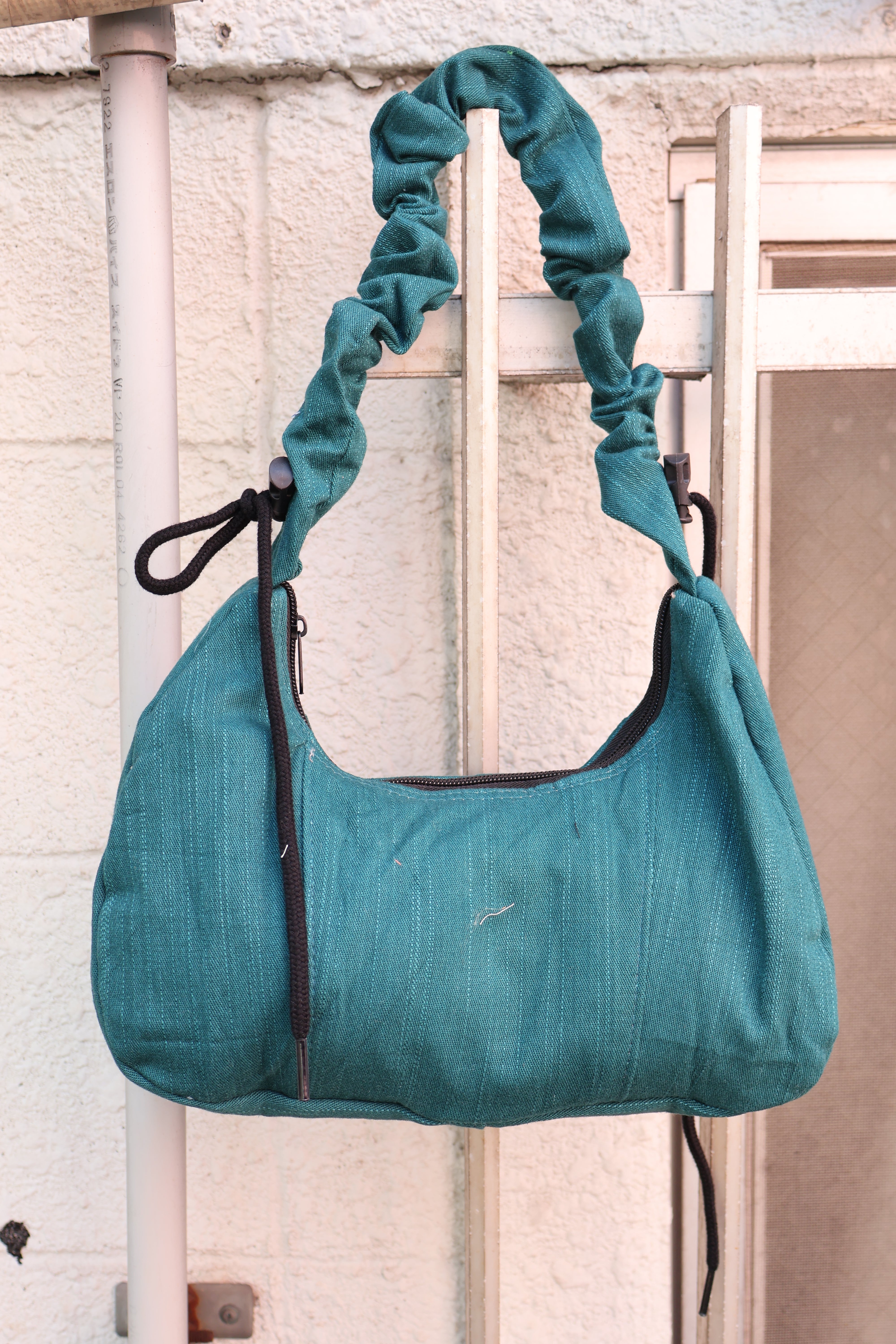 Ad Shoulder Bag 