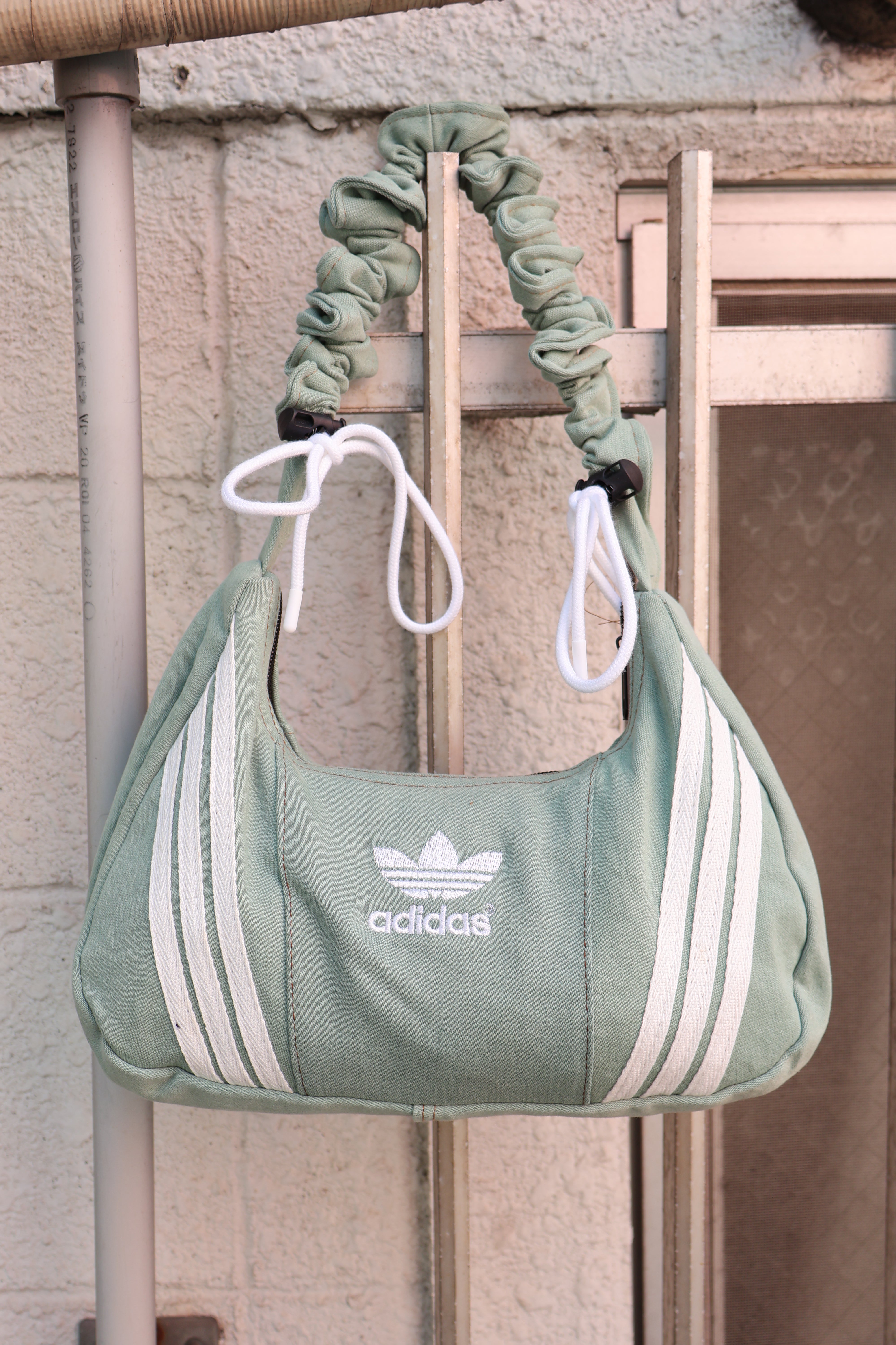 Ad Shoulder Bag 