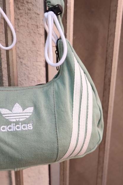 Ad Shoulder Bag 