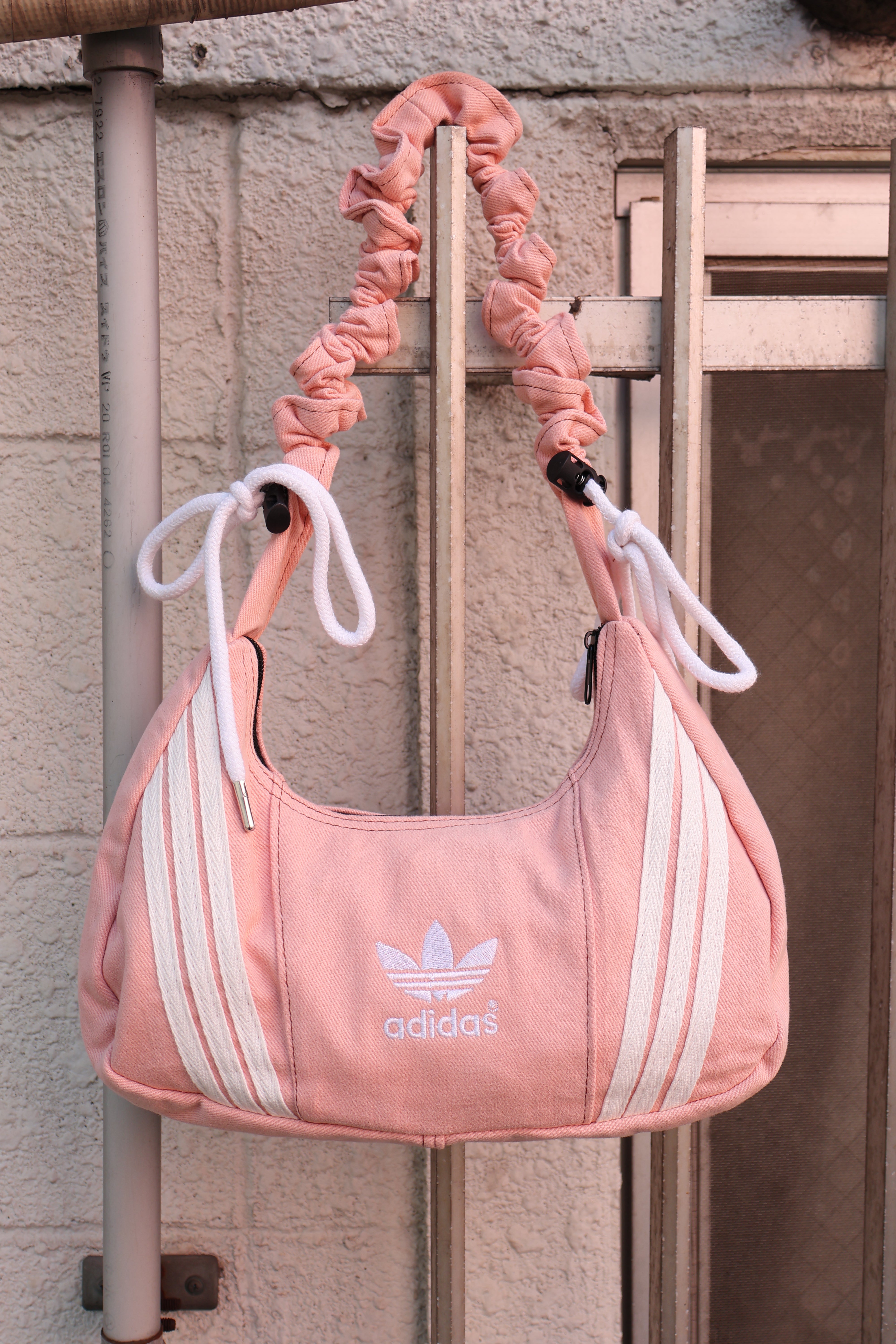 Ad Shoulder Bag 